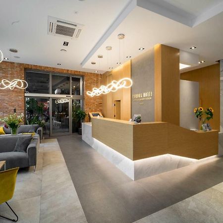 Korona Gold - Korona Hotel วรอตซวาฟ ภายนอก รูปภาพ
