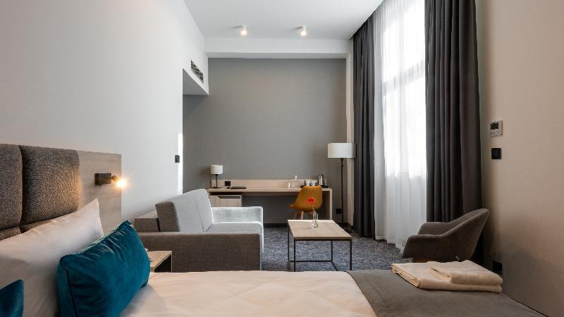 Korona Gold - Korona Hotel วรอตซวาฟ ภายนอก รูปภาพ