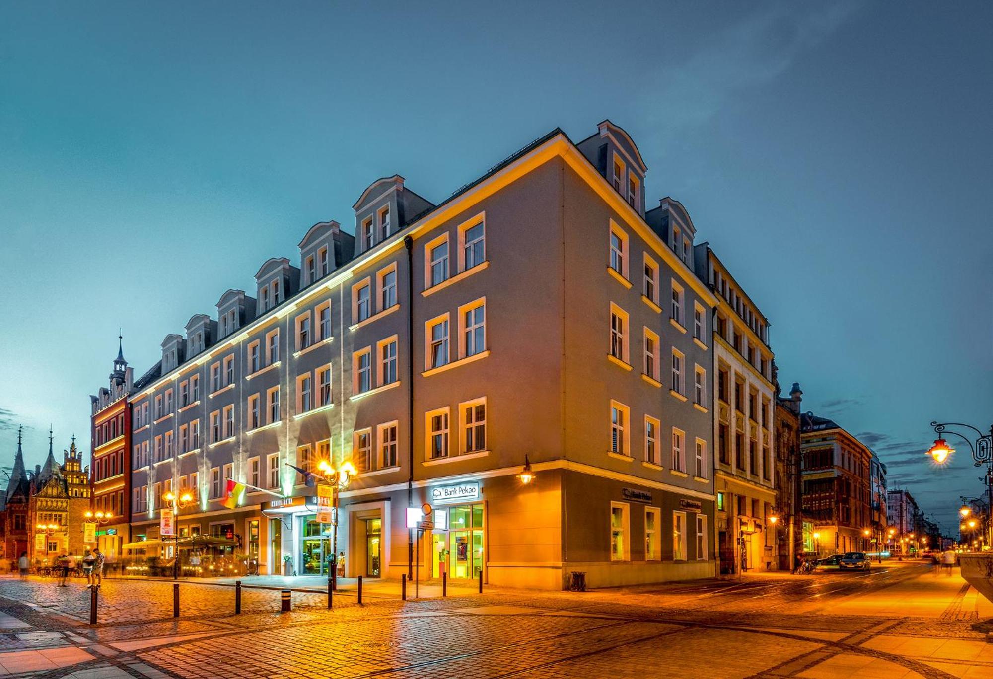 Korona Gold - Korona Hotel วรอตซวาฟ ภายนอก รูปภาพ
