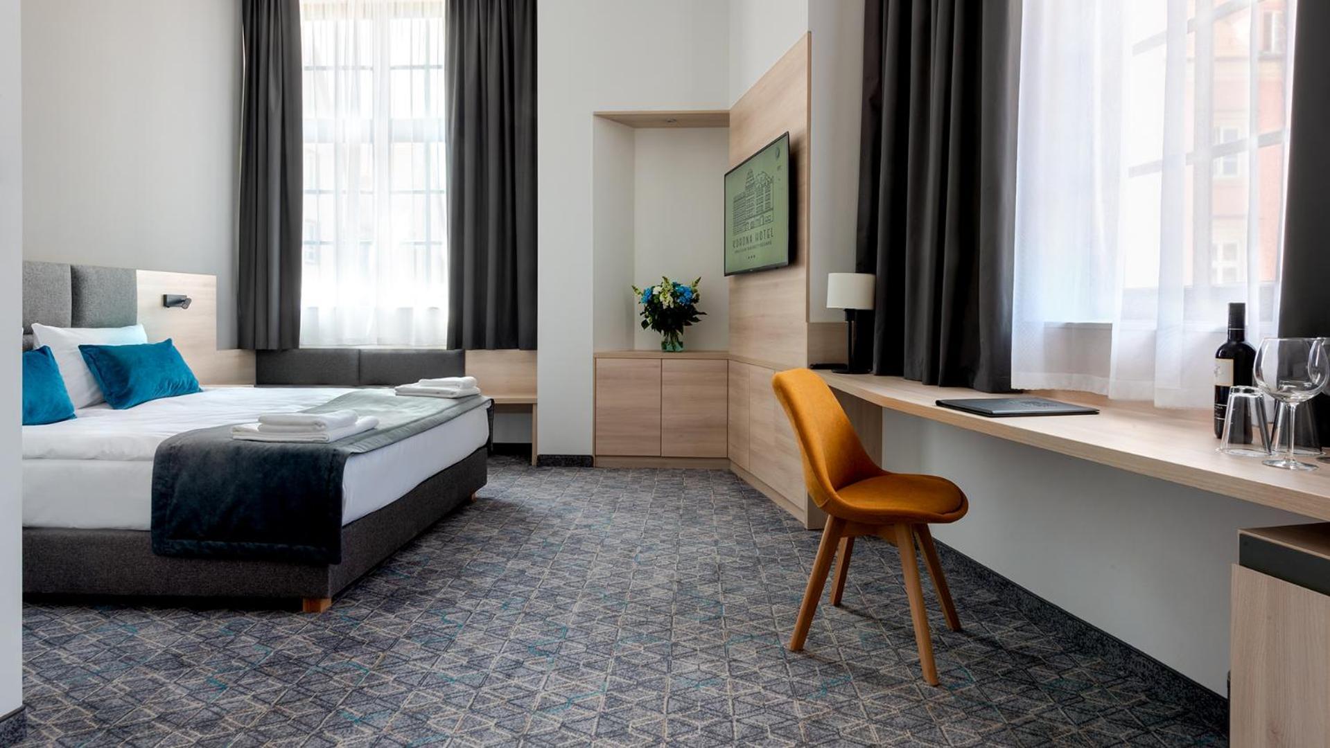 Korona Gold - Korona Hotel วรอตซวาฟ ภายนอก รูปภาพ