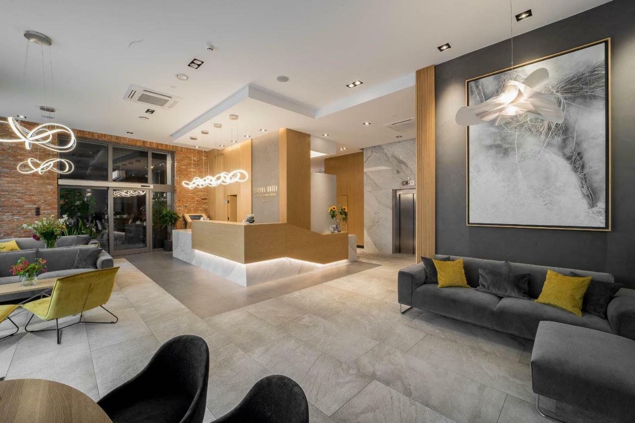 Korona Gold - Korona Hotel วรอตซวาฟ ภายนอก รูปภาพ